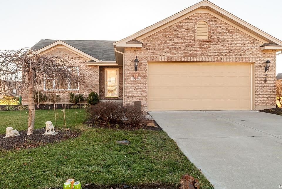 1st image of 4044 Blue Springs Dr