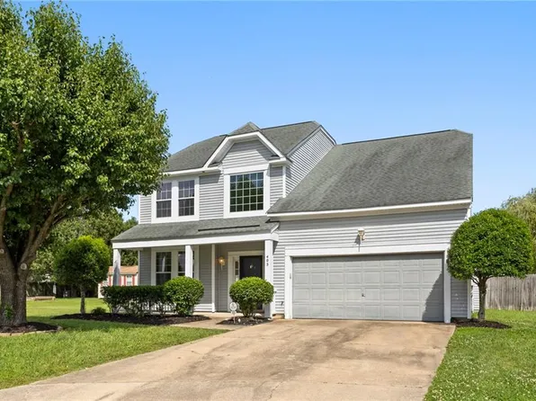 405 Millwright Way, Chesapeake, VA 23323
