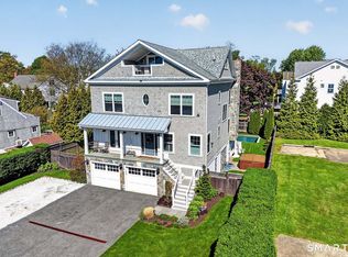 86 Quincy St, Fairfield, CT 06824