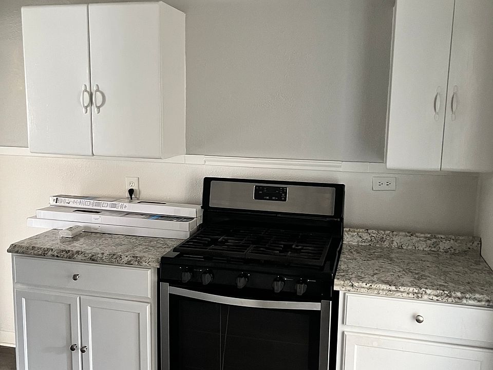 1st image of 231 Drake Ave