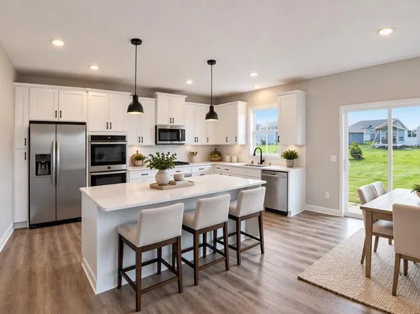921 Foxglove Ter, Waconia, MN 55387