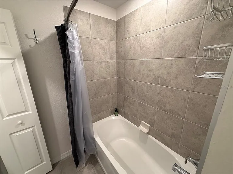 17810 Gawthrop Dr #305 — Photo 25