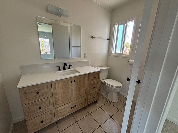4th image of 5053 San Vicente Dr