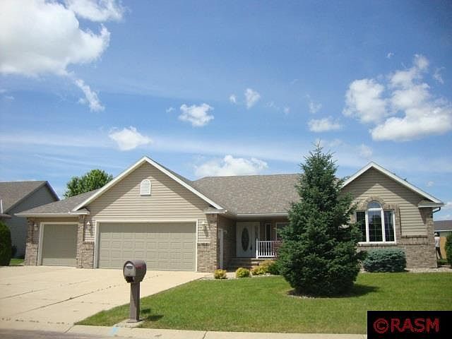 1st image of 108 Thissen Ct
