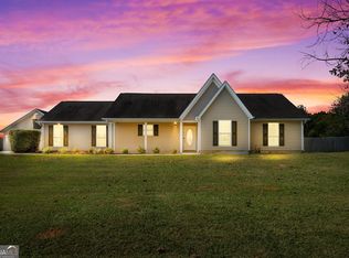 139 Manley Dr, Hampton, GA 30228