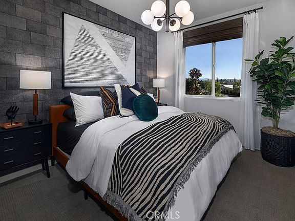 3rd image of 1576 Lima Way Unit 4