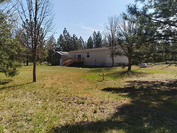 5th image of 4761 Pine Cone Dr