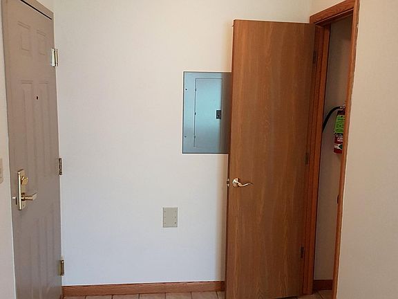 3rd image of 1818 W Grandview Blvd APT 104