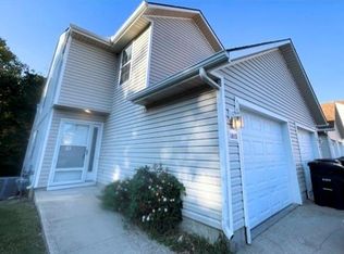 1009 Brentwood Ct, Belton, MO 64012