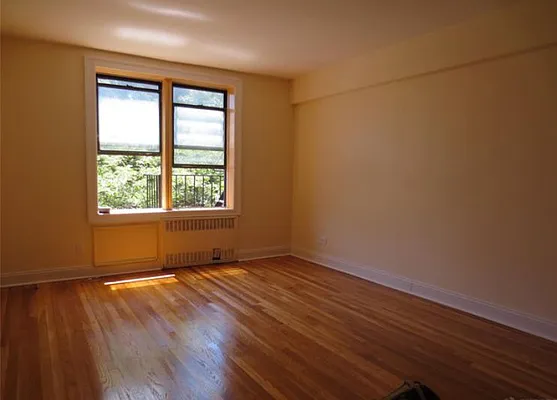 Rented by City Prime Commercial Realty  | media 36