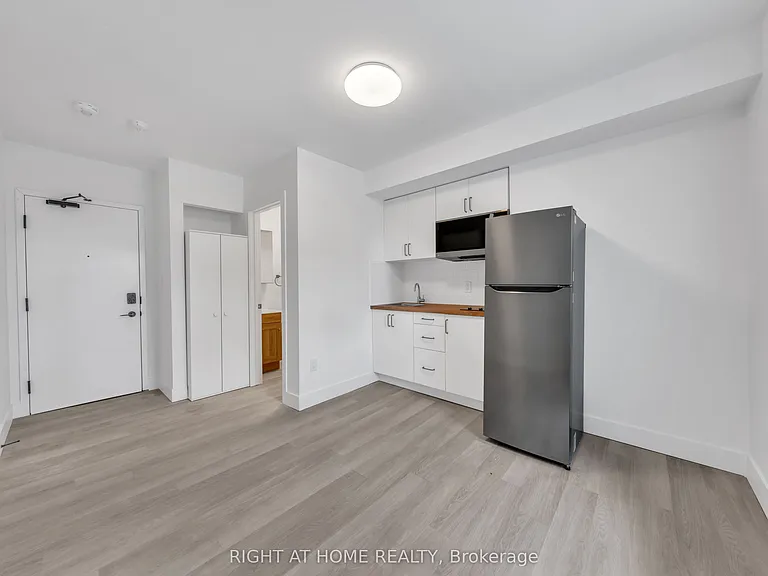 1804 Drouillard Rd #105 — Photo 15