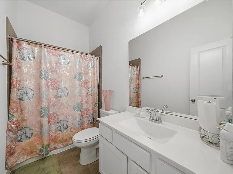 4512 Bartagrass Dr — Photo 13