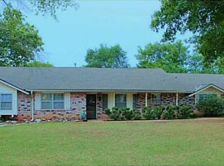 8 Oak Hl, Shawnee, OK 74804