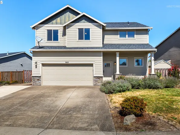 843 Julie Ln, Molalla, OR 97038