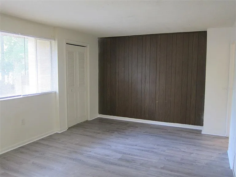 300 NW 20th Ave #6 — Photo 15