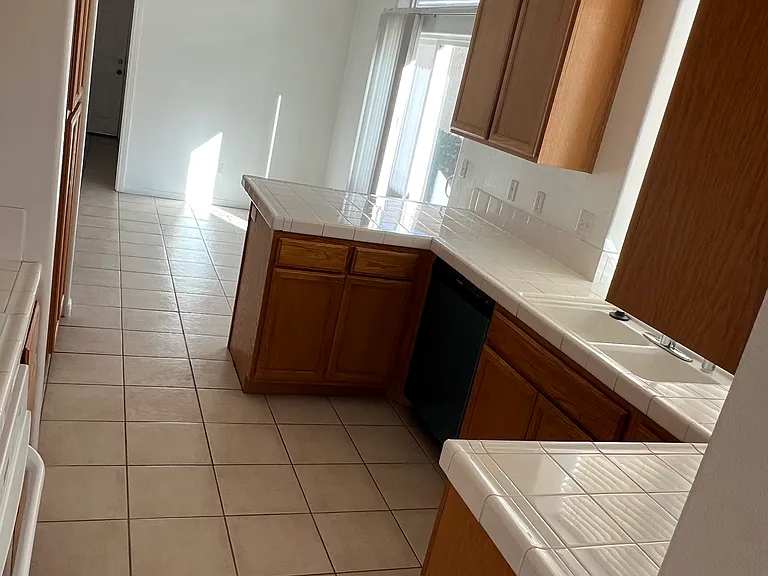 11236 Country Club Dr — Photo 7