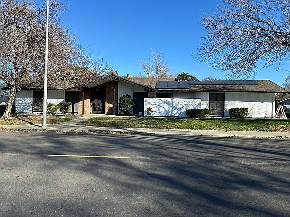 2nd image of 6428 Cumberland Pl