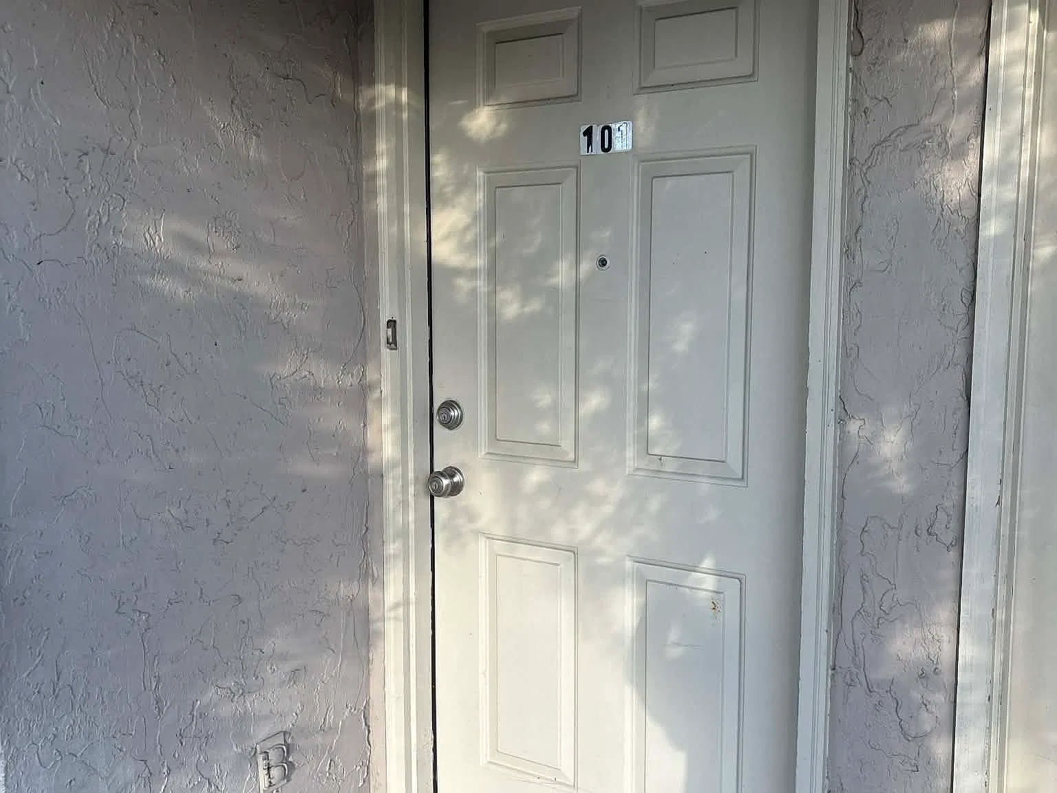 2 bed, 800 sqft, $1,050 — Photo 2
