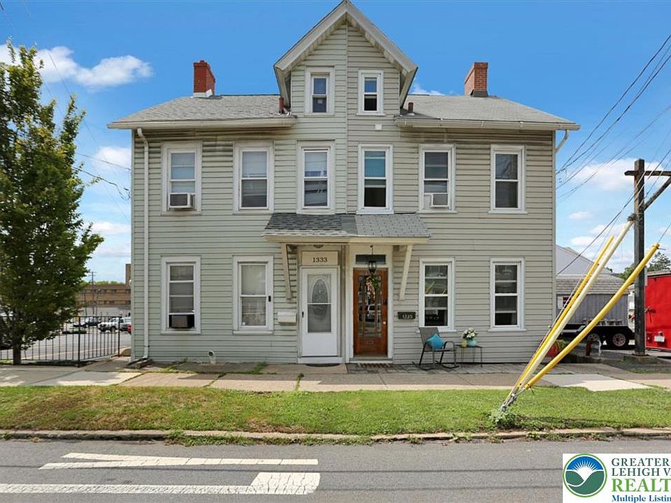 1st image of 1335 Center St