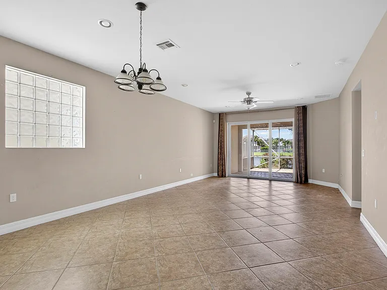 9202 Wrangler Dr — Photo 23
