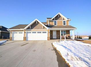 895 Joeanna Way, Pulaski, WI 54162
