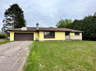 3446 Ohlson Ln, Rhinelander, WI 54501