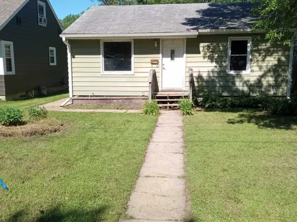 817 33rd Ave N, Saint Cloud, MN 56303