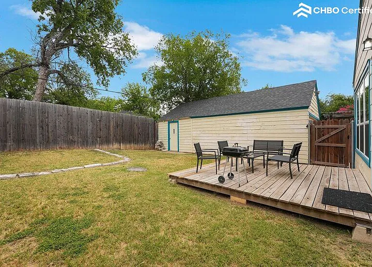3820 Collinwood Ave — Photo 29