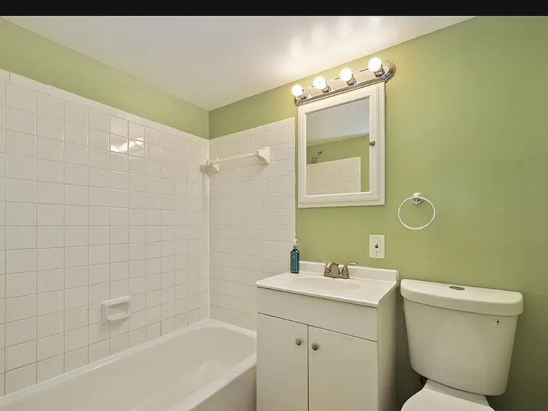 7169 Cross St — Photo 3