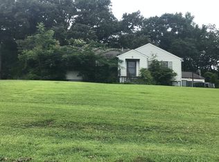 1630 28th Ave N, Hueytown, AL 35023