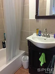 Rented by Roz Khan, LREB