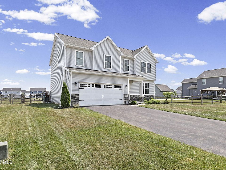 1st image of 159 Valley Hall Dr