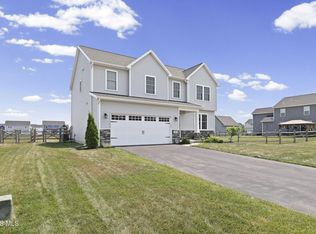 159 Valley Hall Dr, Perrysburg, OH 43551