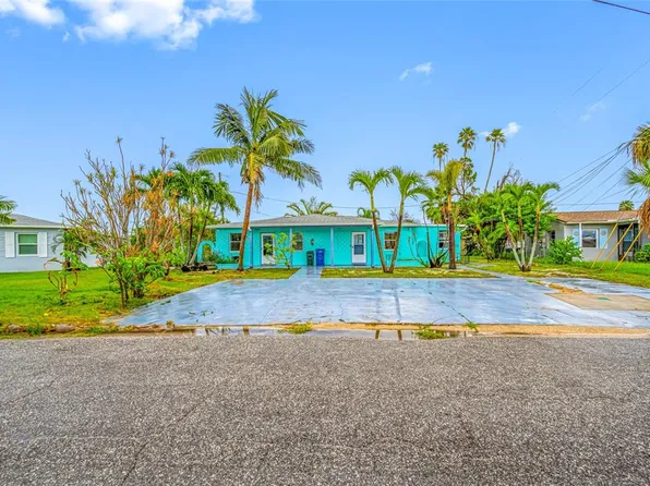 14111 W Parsley Dr, Madeira Beach, FL 33708