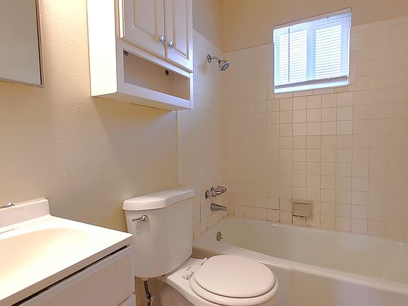 5th image of 3440 Eastern Ave SE APT B