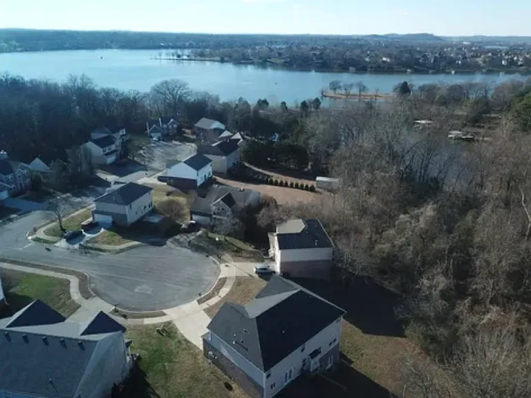 983 Acadia Ct — Photo 13