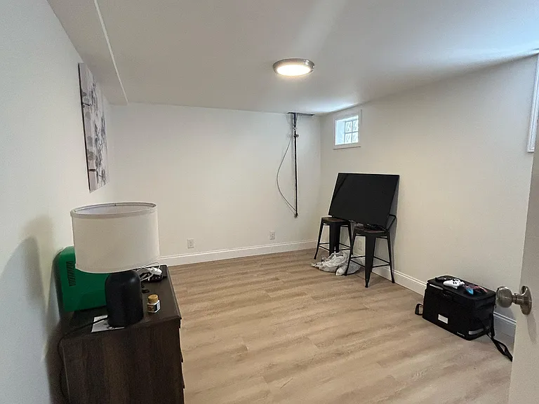 6042 Fyler Ave — Photo 16