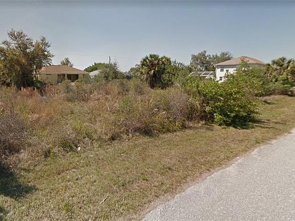 5th image of 1041 Marcus St