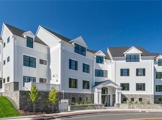 788 Farmington Ave #203, Farmington, CT 06032