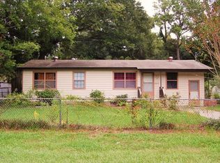 2807 4th St, Beaufort, SC 29902