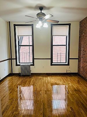1st image of 254 E 125th St #8
