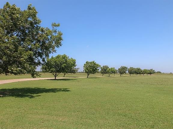 3rd image of 5160 County Road 4102