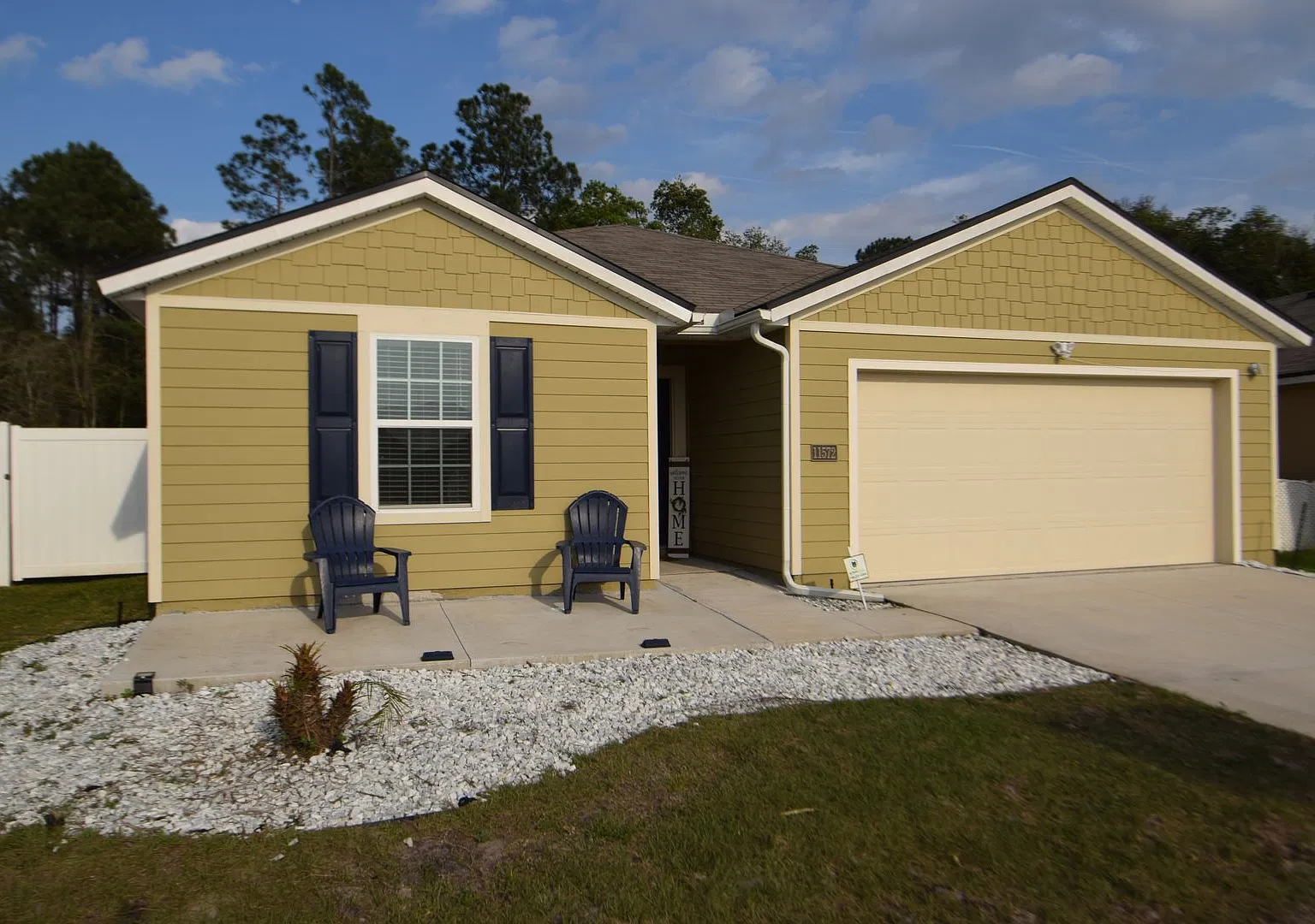 Beautiful Alta Lakes - 4/2 Fenced yard - Easy Military Bases commute — Photo 2