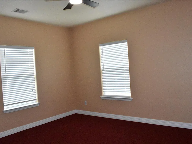 8535 Parkette Dr — Photo 17