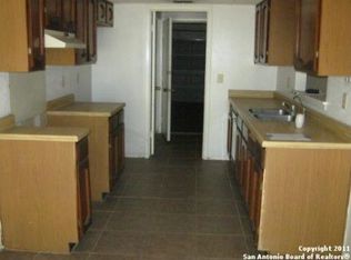 7515 Lincoln Village Dr, San Antonio, TX 78244