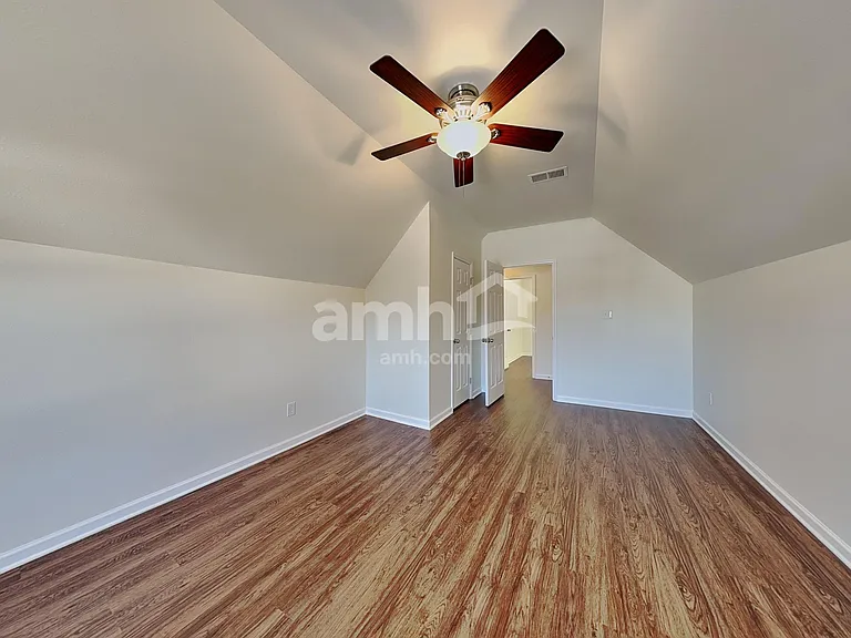 2524 Ingleside Dr — Photo 22