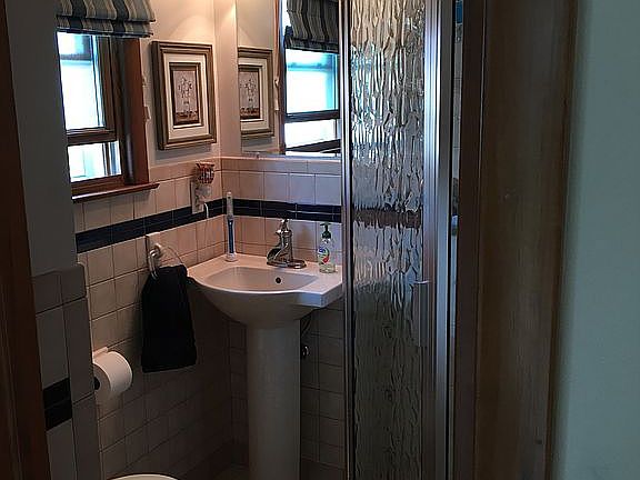 1st floor bath