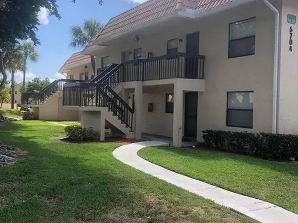 6772 Palmetto Cir, Boca Raton, FL