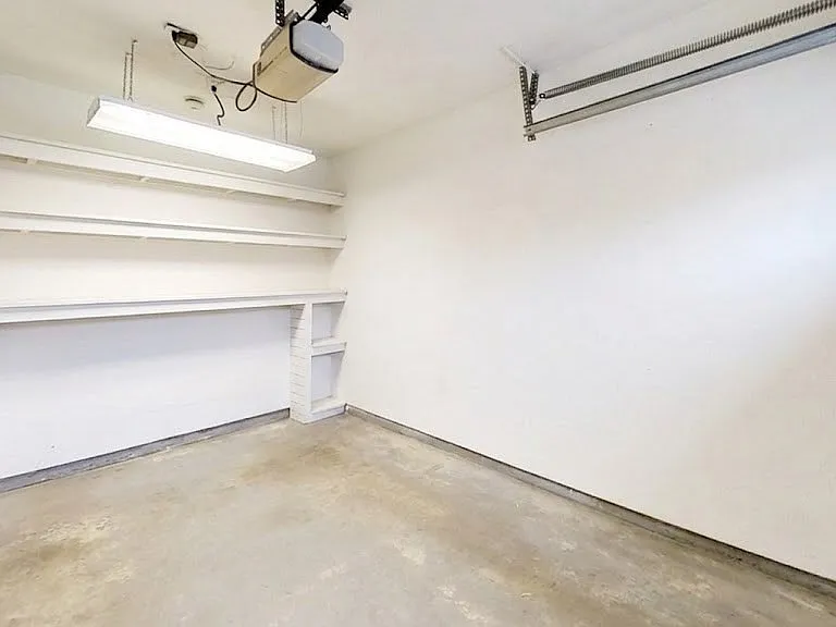 208 Charles St #1A — Photo 10