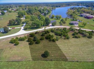 9806 Lakeview Dr, Eugene, MO 65032